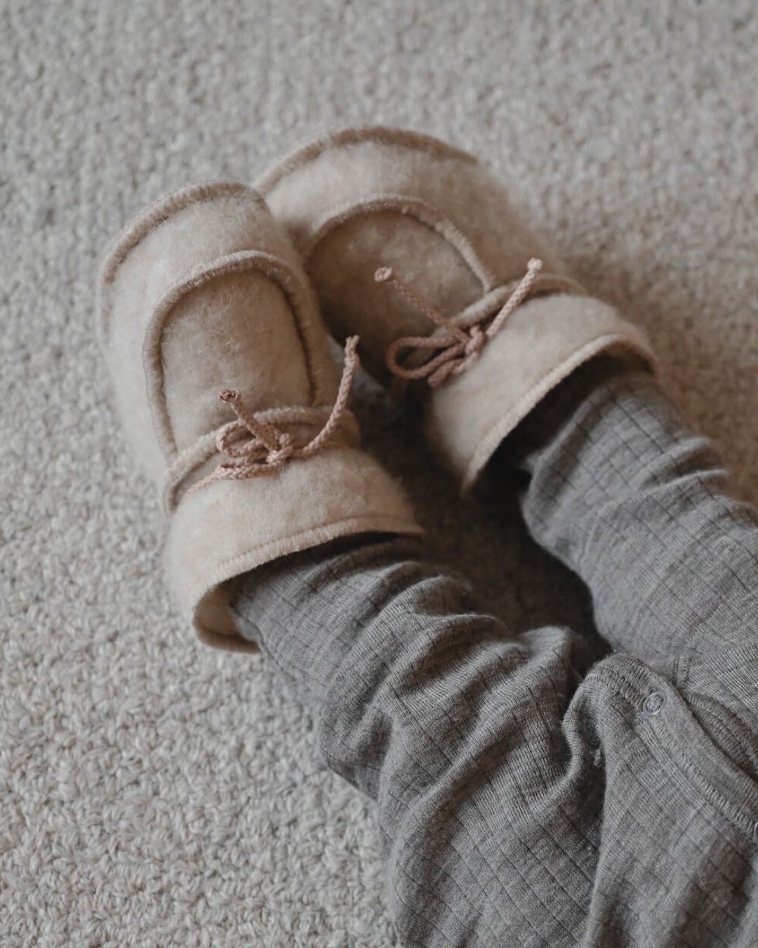 Babyhausschuhe aus Wolle – Beige (3-6 Monate)