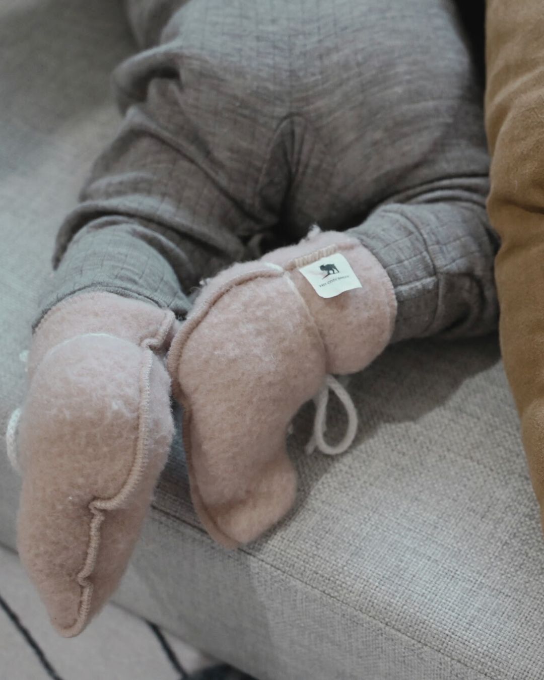 Babyhausschuhe aus Wolle – Beige (0-3 Monate)