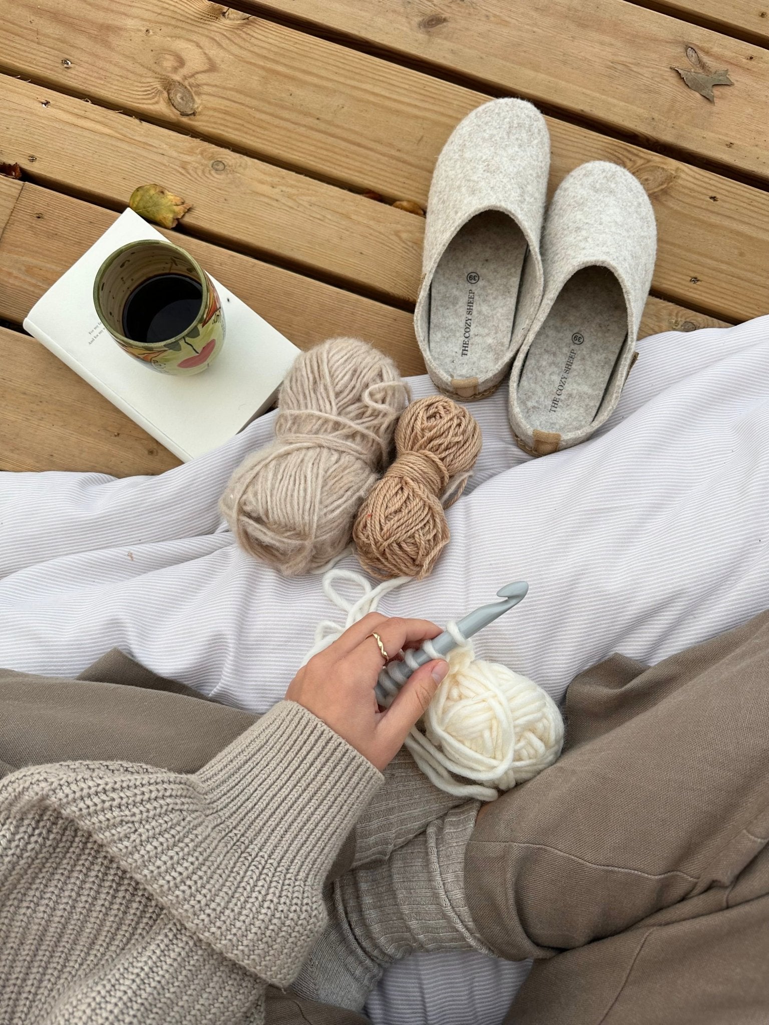 Tøffel med gummisål – Beige - The Cozy Sheep